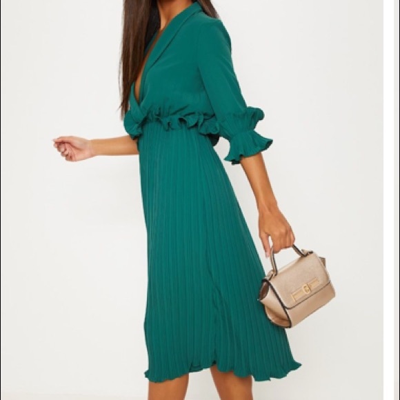 PRETTYLITTLETHING Frill detail midi dress - Picture 2 of 10